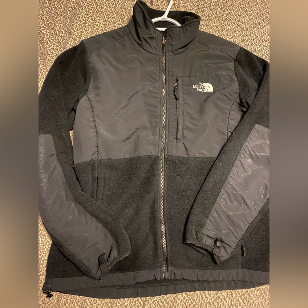 Women’s North Face Jacket